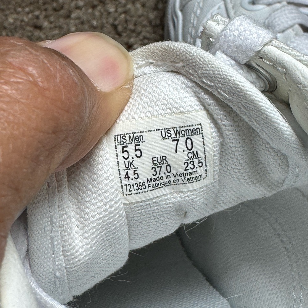 Vans Women's White Platform Sneakers - Picture 7 of 9